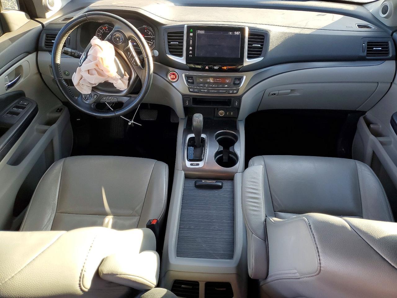 2016 HONDA PILOT