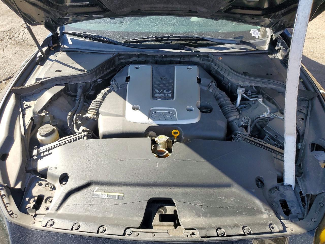 2014 INFINITI Q50