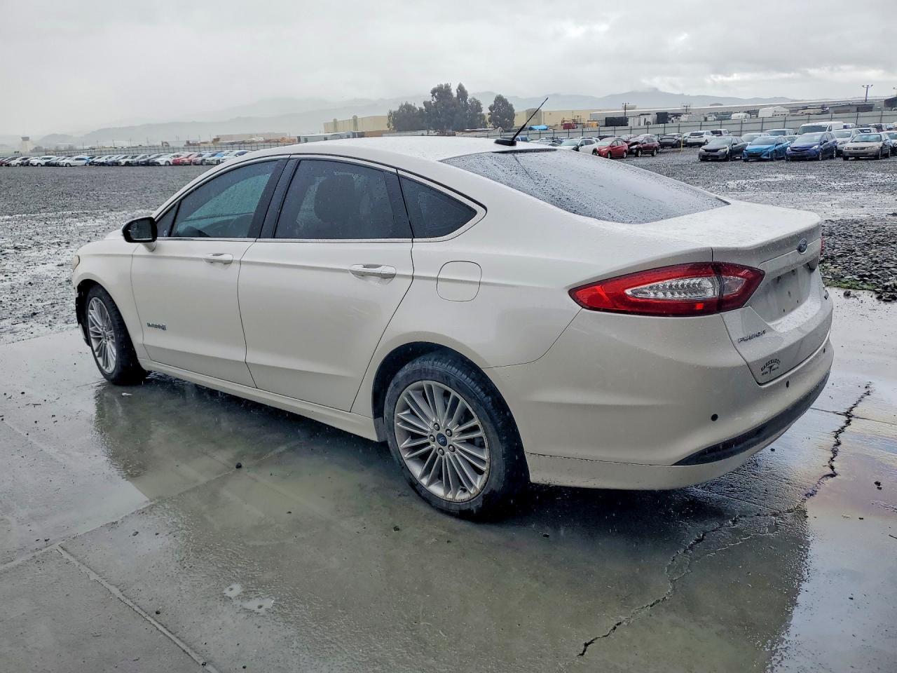 2013 FORD FUSION
