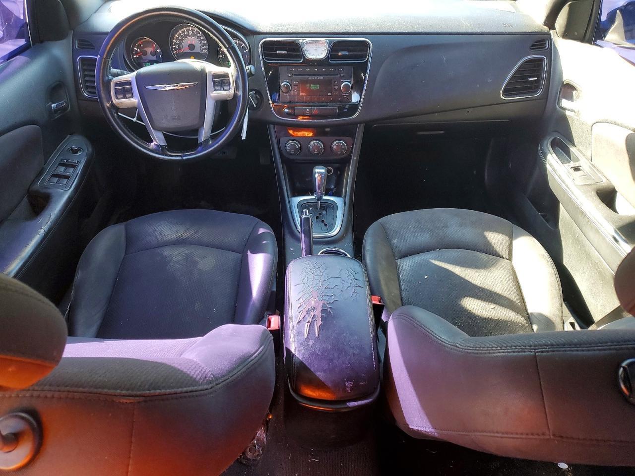 2014 CHRYSLER 200