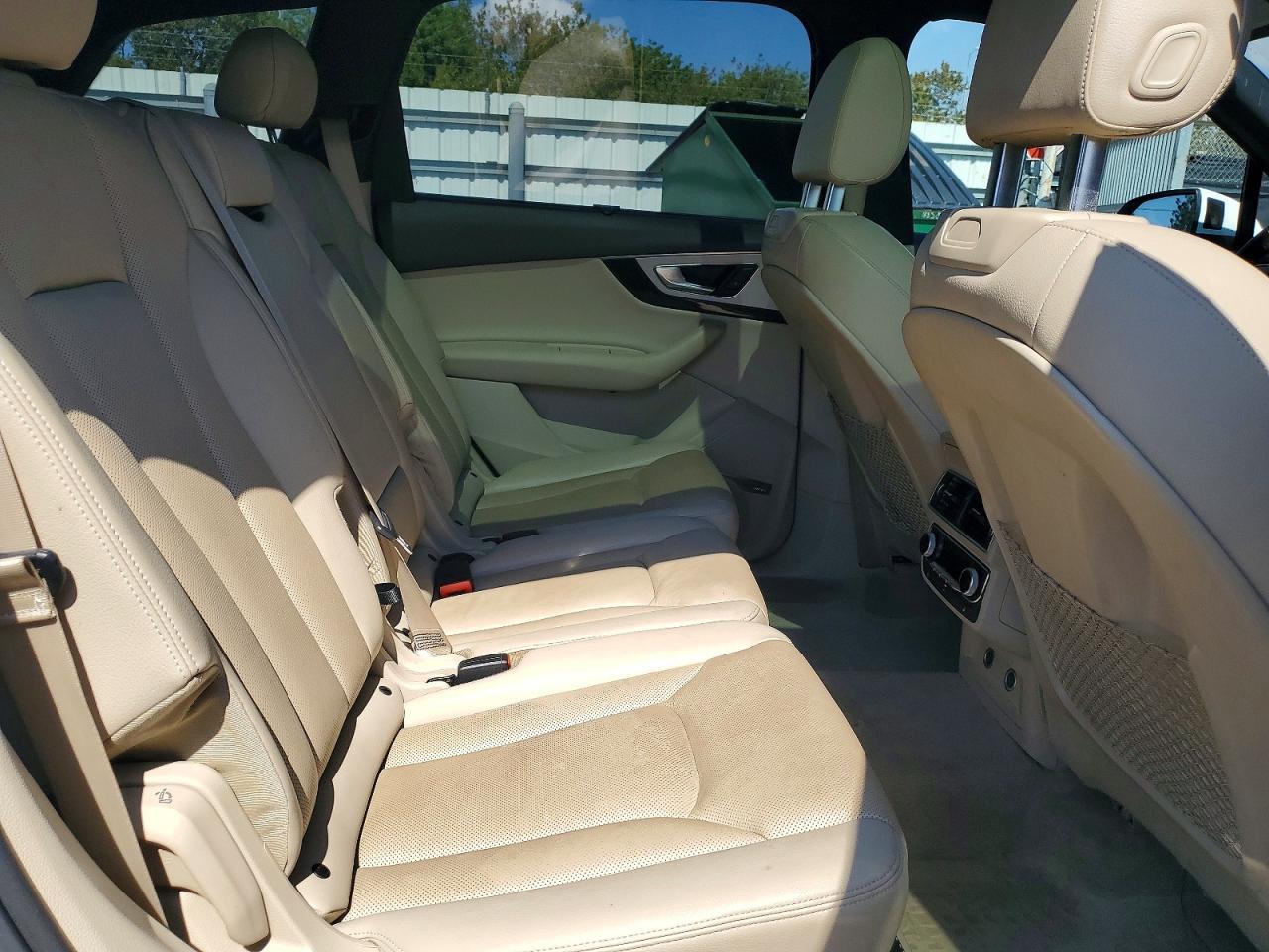 2018 AUDI Q7