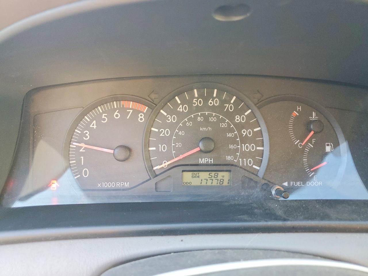 2006 TOYOTA COROLLA