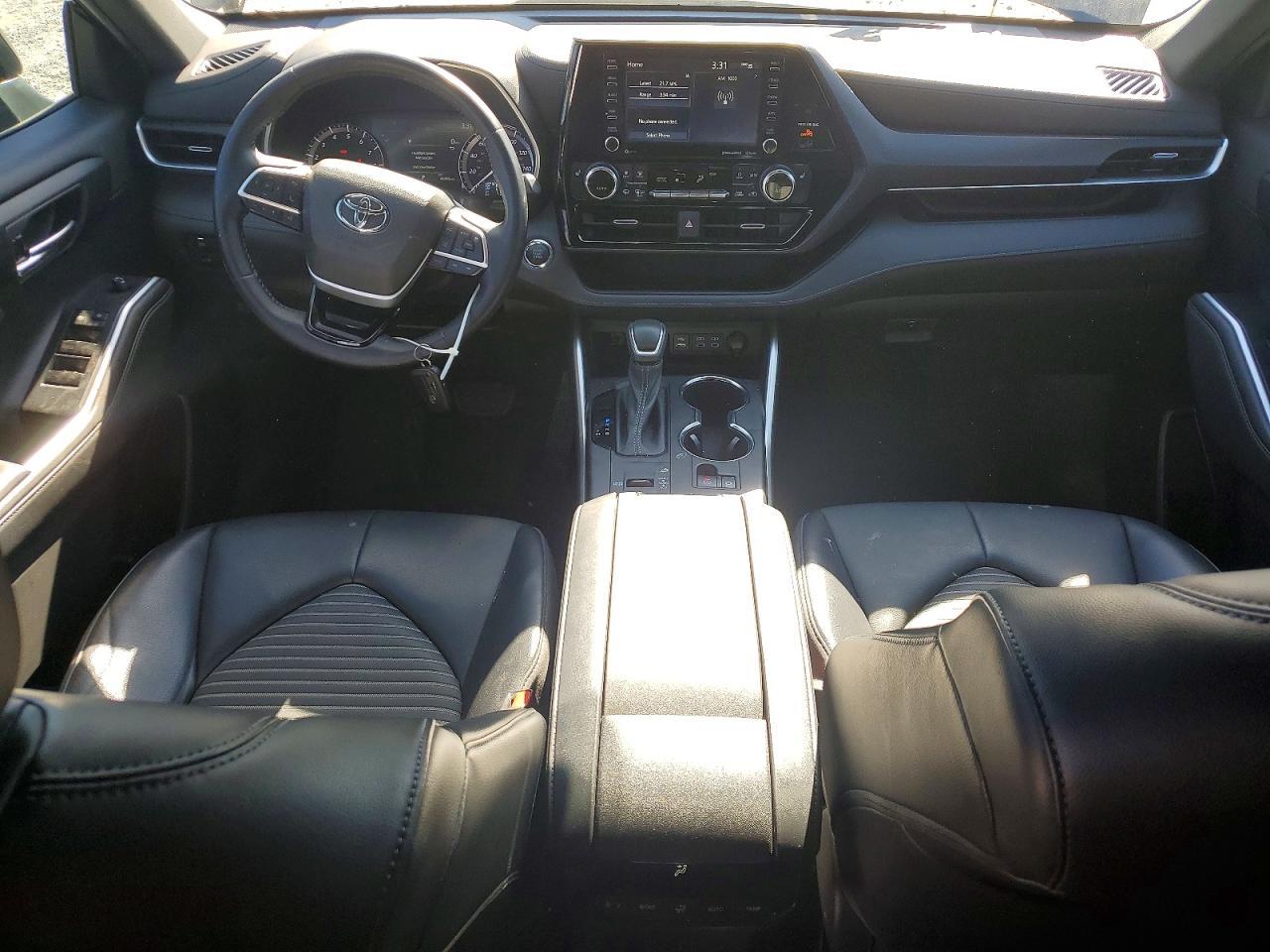 2022 TOYOTA HIGHLANDER
