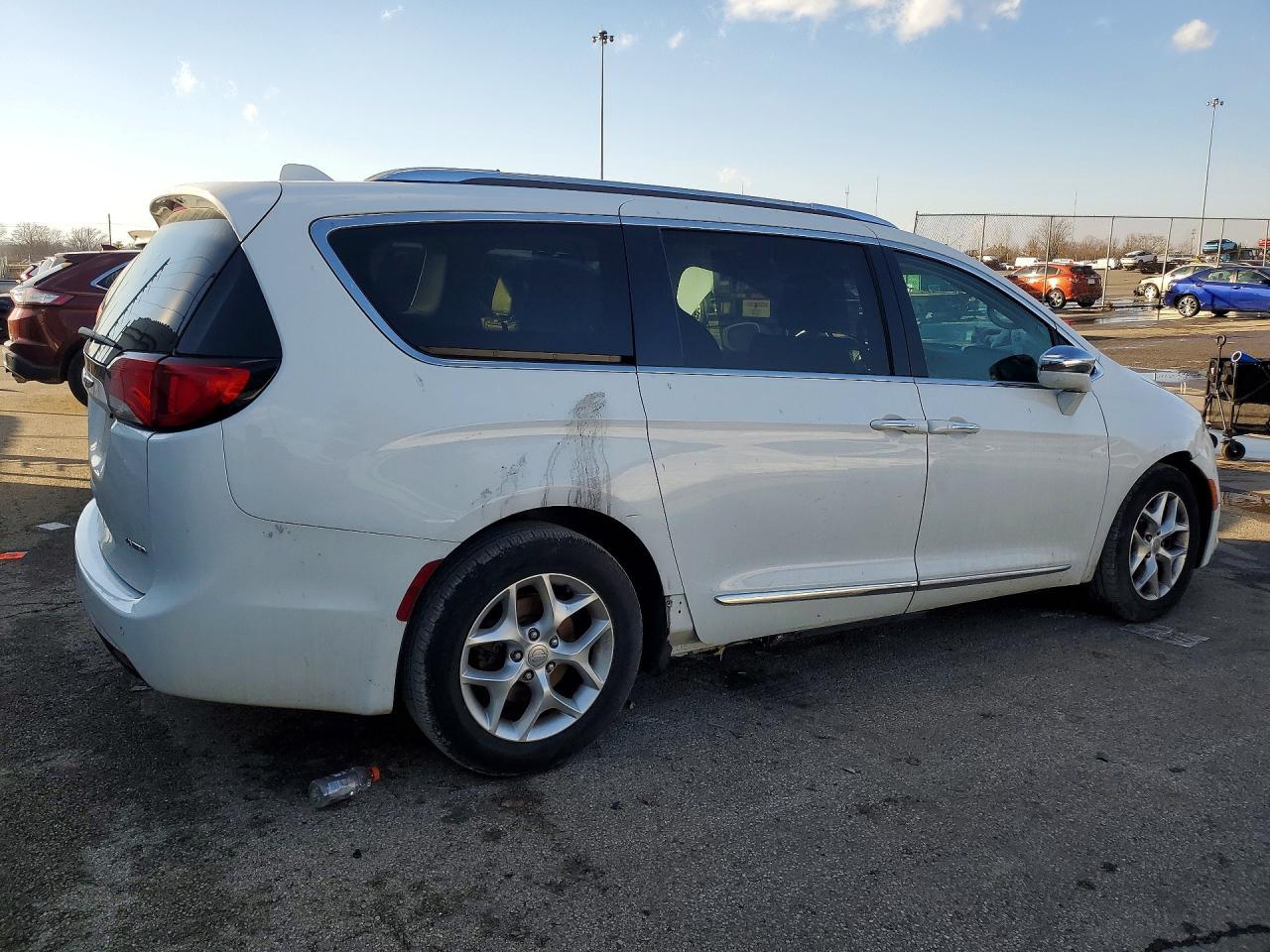 2020 CHRYSLER Pacifica