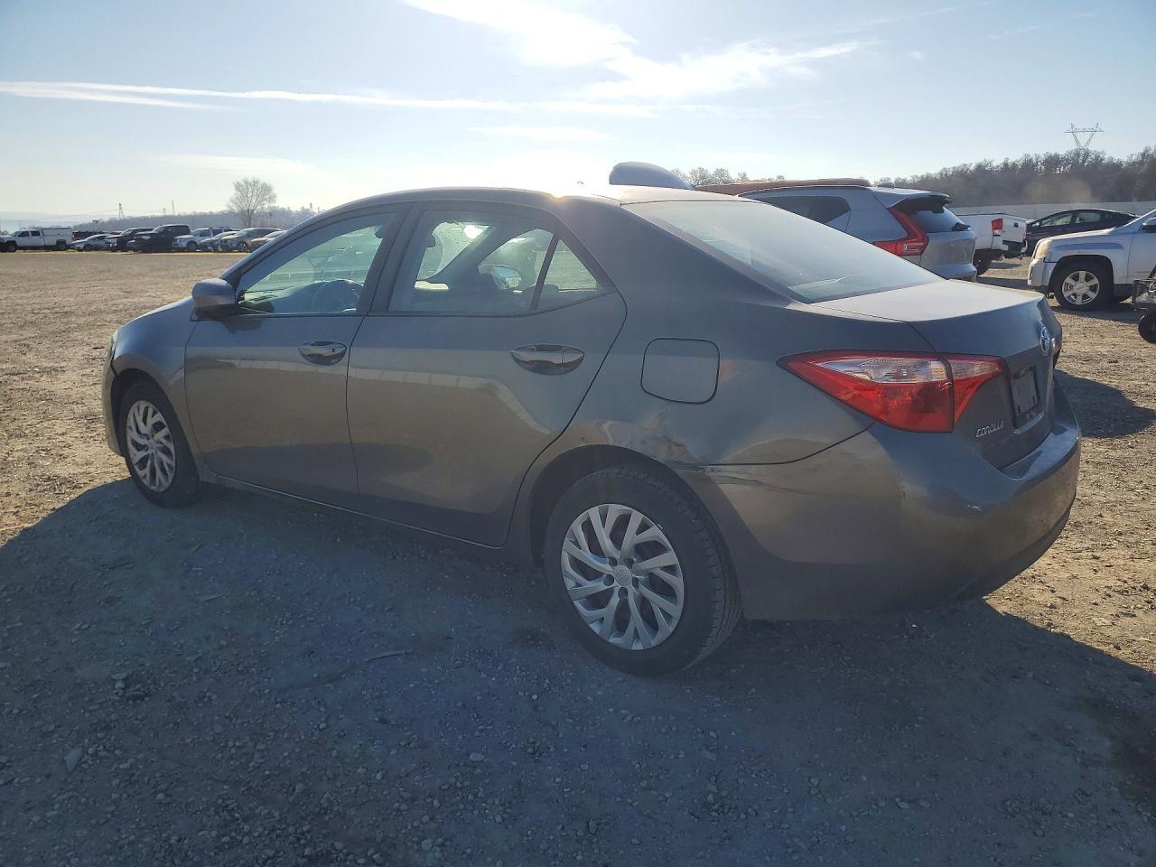 2018 TOYOTA COROLLA