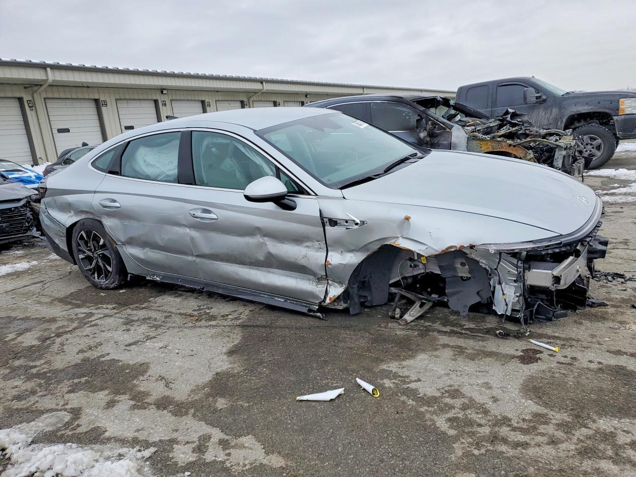 2025 HYUNDAI SONATA
