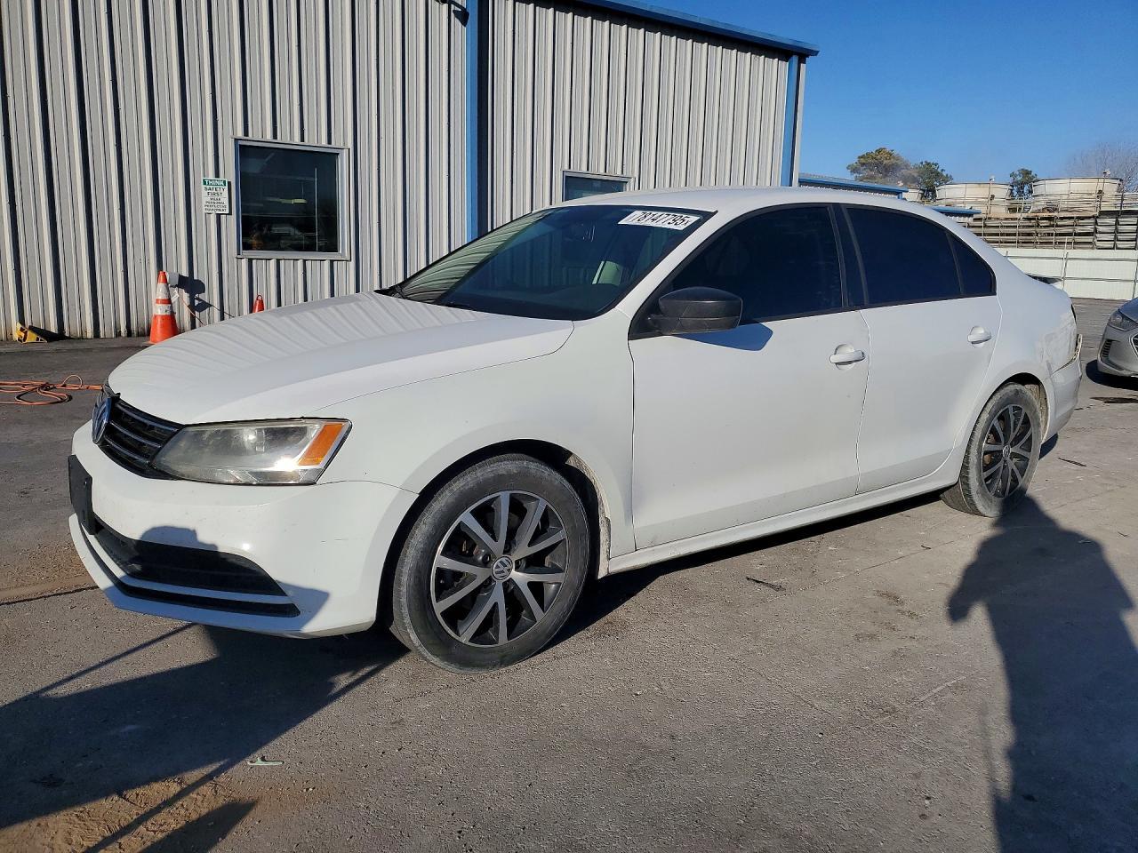 2016 VOLKSWAGEN JETTA