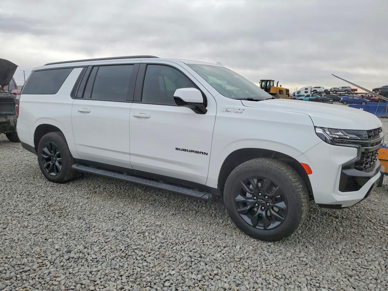 2022 CHEVROLET Suburban