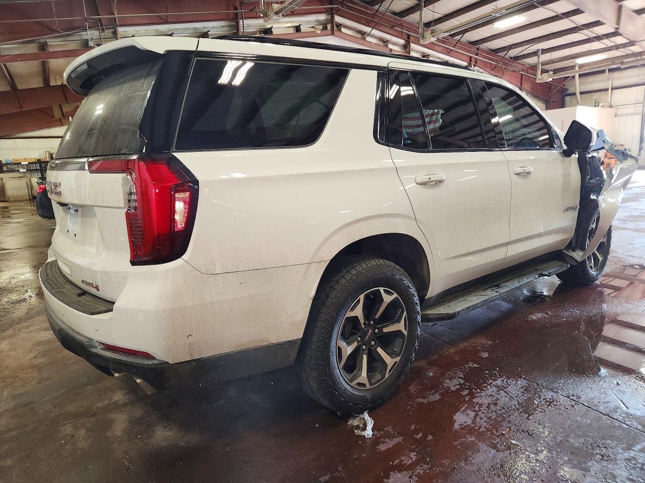 2025 GMC Yukon