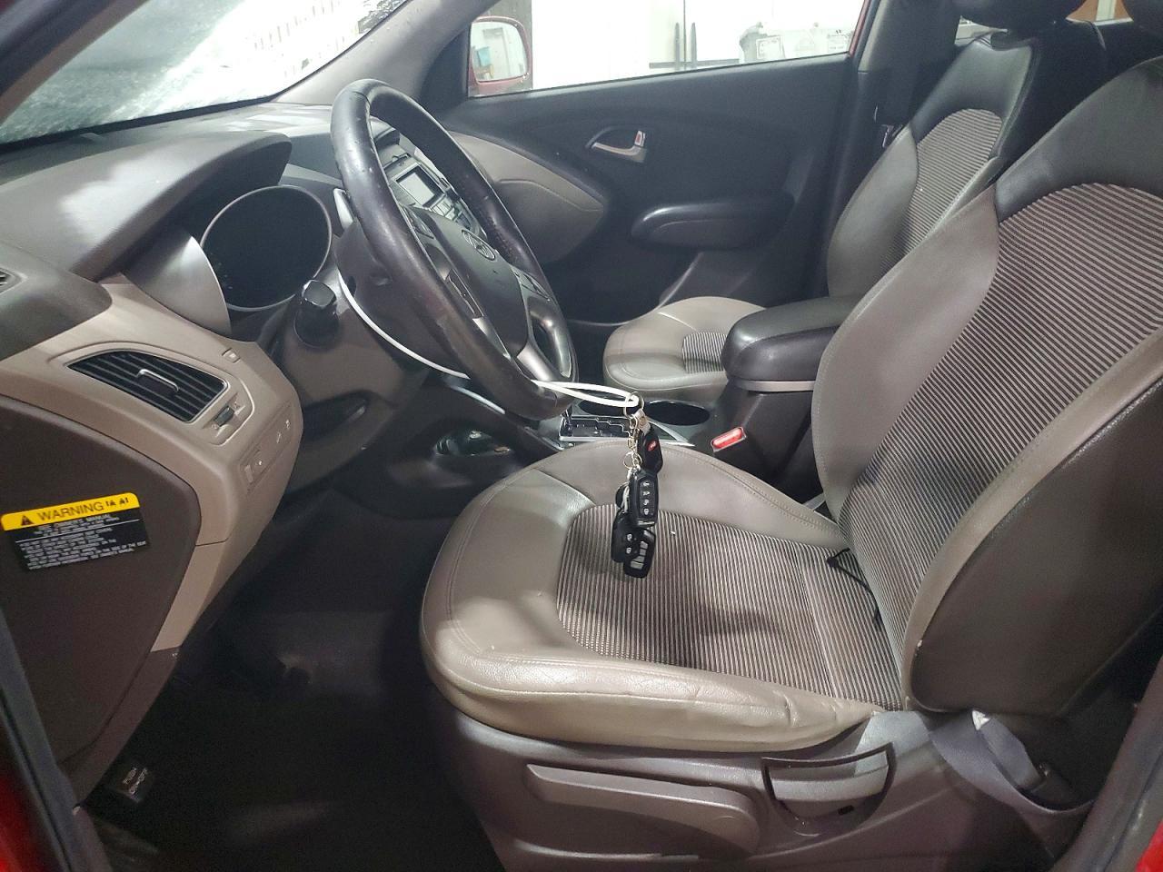 2012 HYUNDAI TUCSON