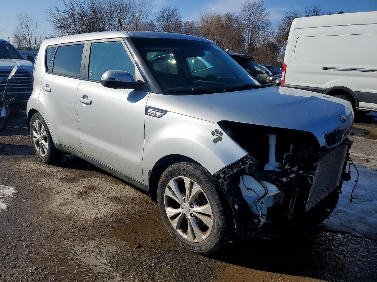 2016 KIA SOUL