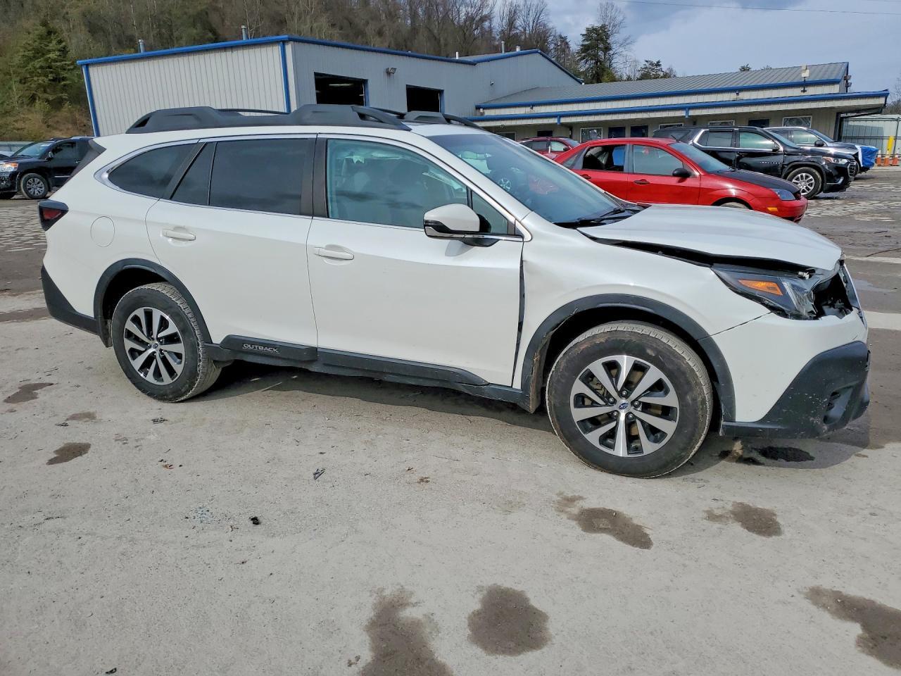 2020 SUBARU Outback