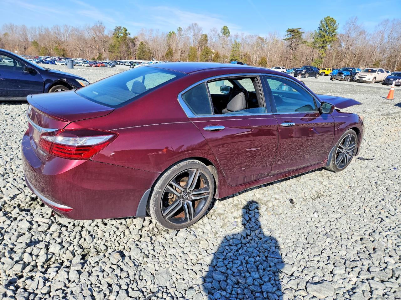 2017 HONDA ACCORD