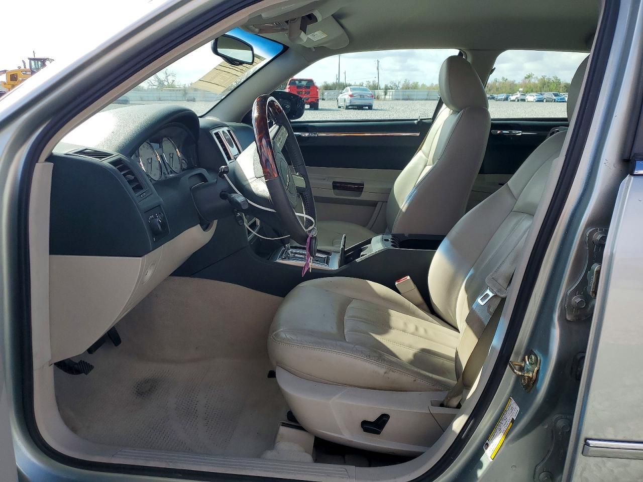 2006 CHRYSLER 300