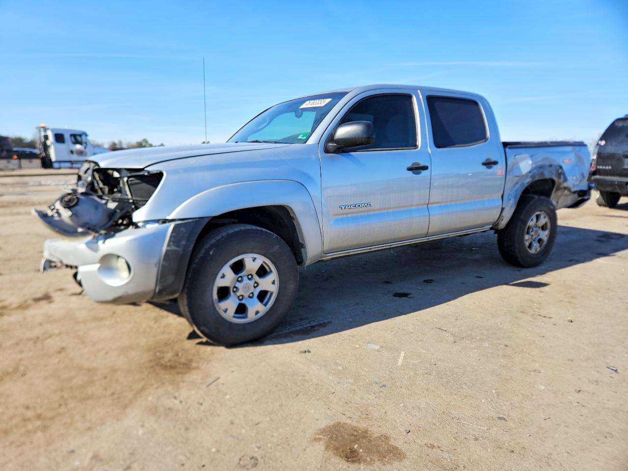 2011 TOYOTA TACOMA