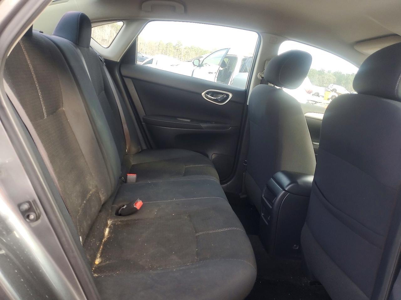 2015 NISSAN SENTRA