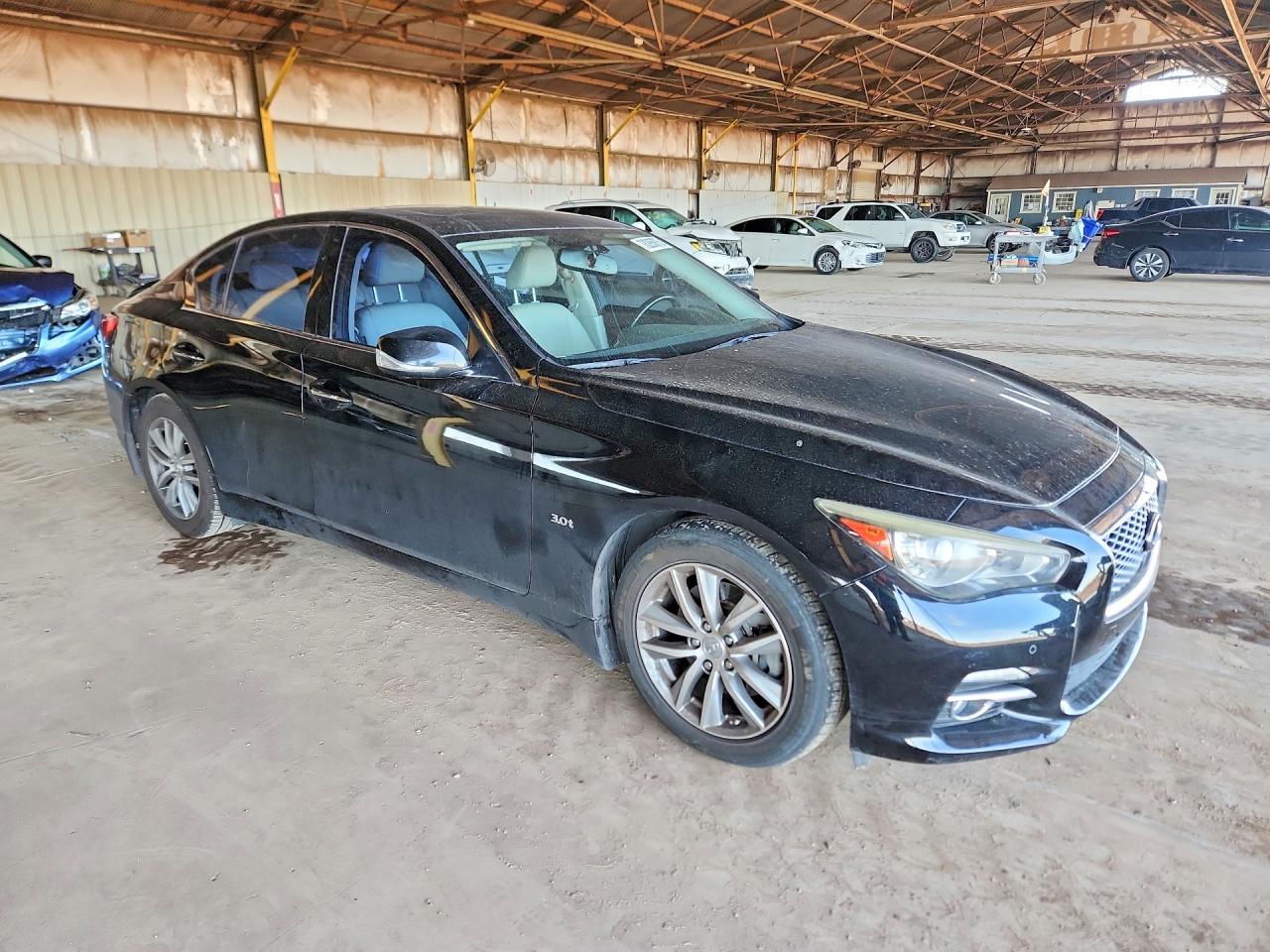 2016 INFINITI Q50