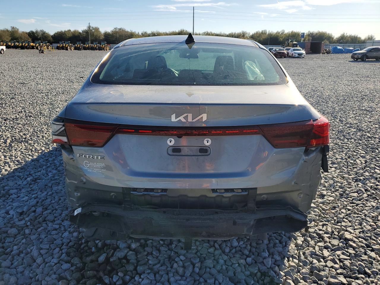 2024 KIA FORTE