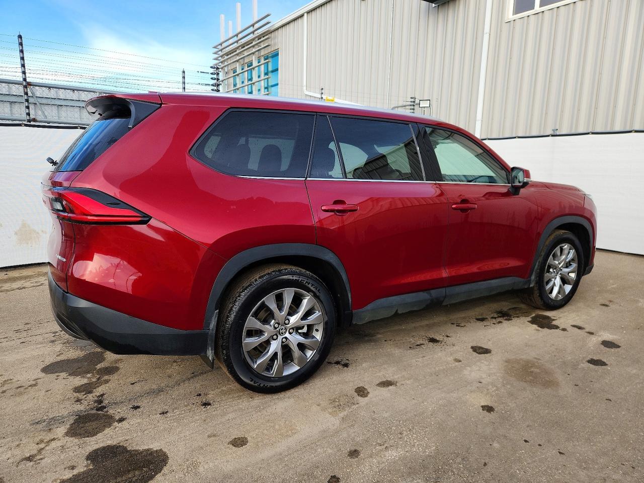 2024 TOYOTA HIGHLANDER