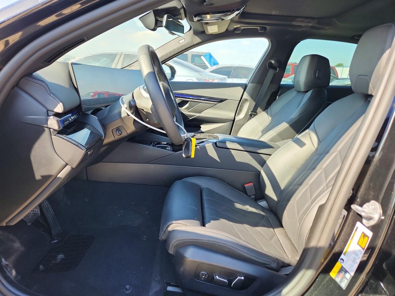 2024 BMW i5