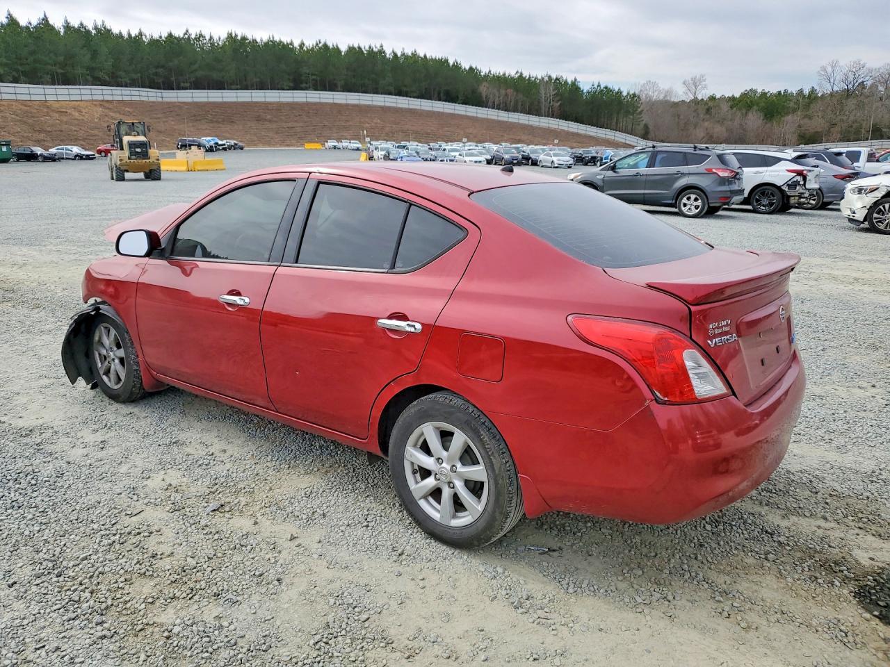 2014 NISSAN VERSA