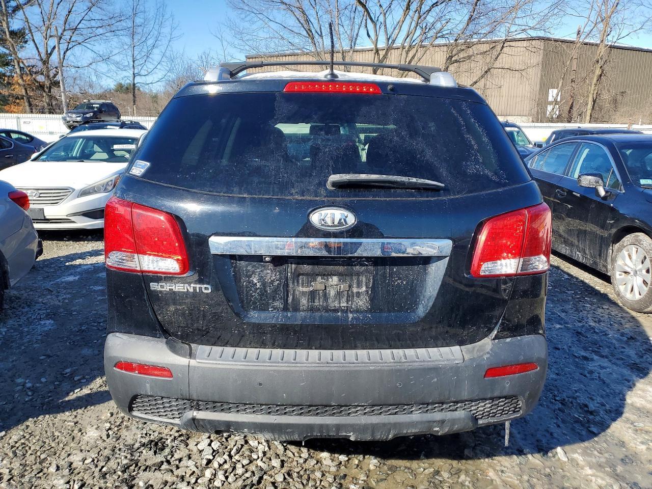 2011 KIA SORENTO
