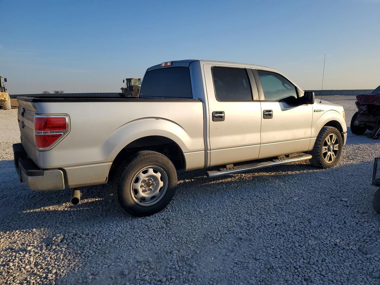 2012 FORD F-150