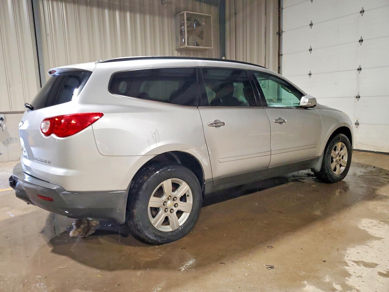 2010 CHEVROLET TRAVERSE