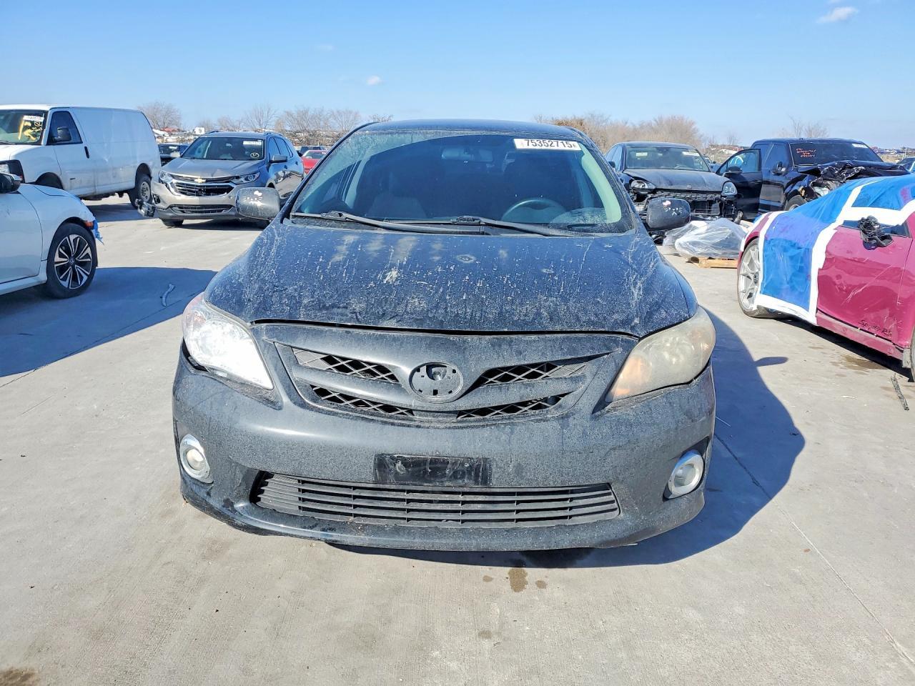 2011 TOYOTA COROLLA