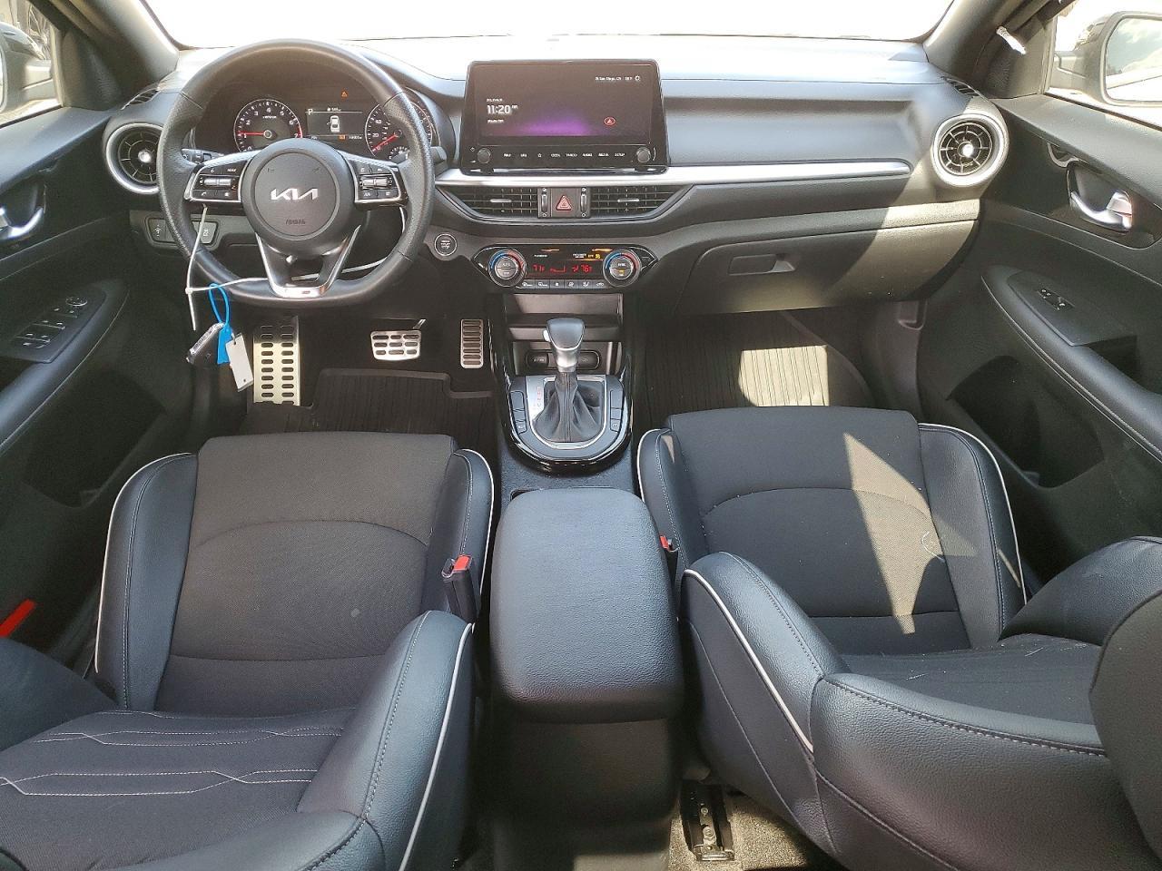 2024 KIA FORTE