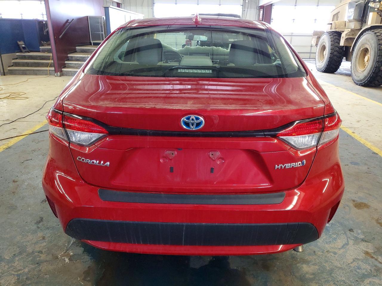 2021 TOYOTA COROLLA