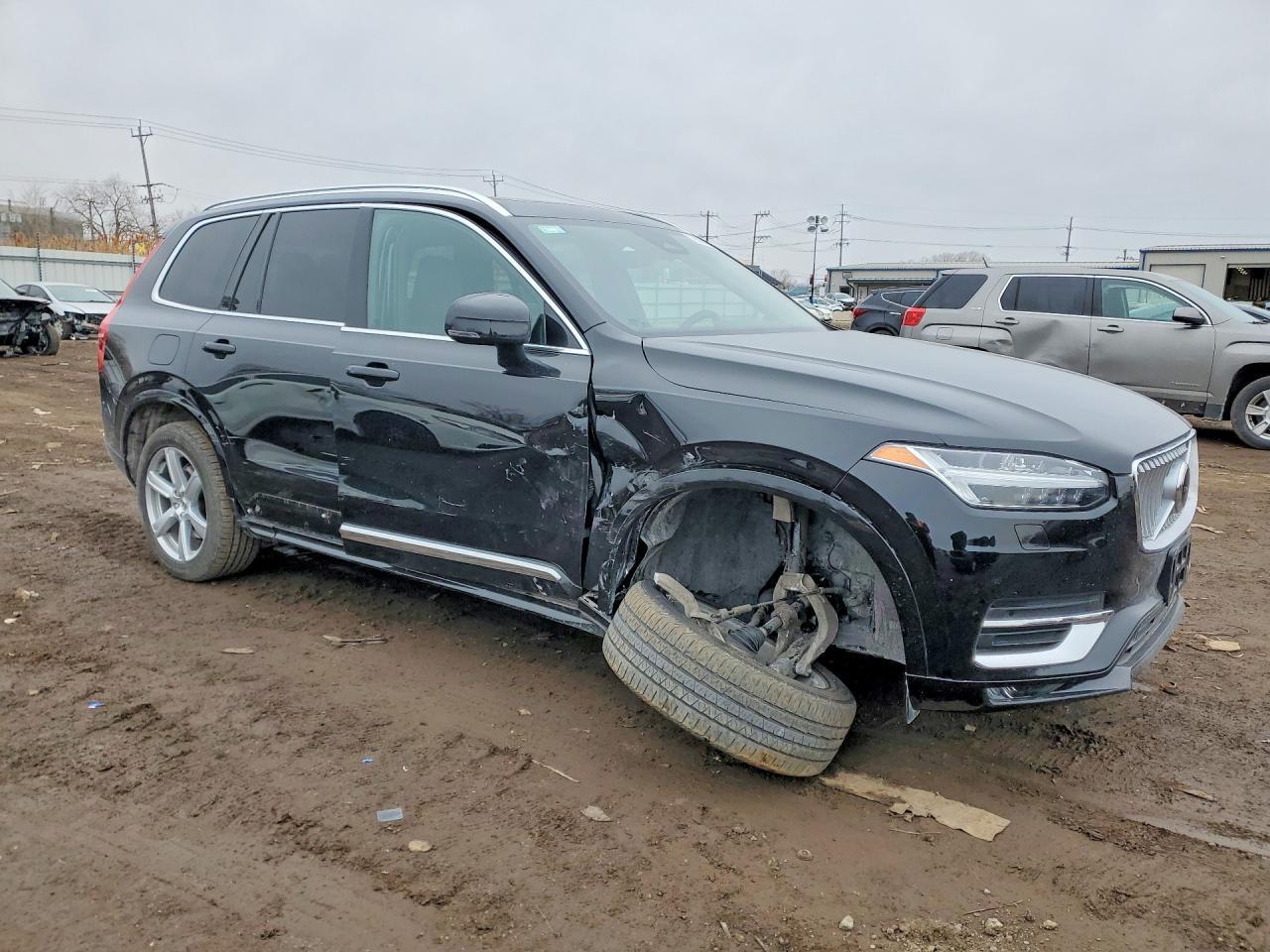 2024 VOLVO XC90