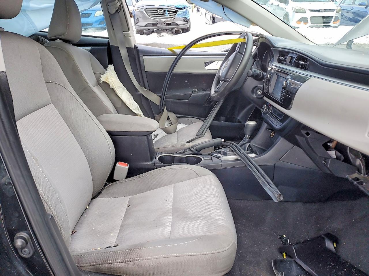 2015 TOYOTA COROLLA