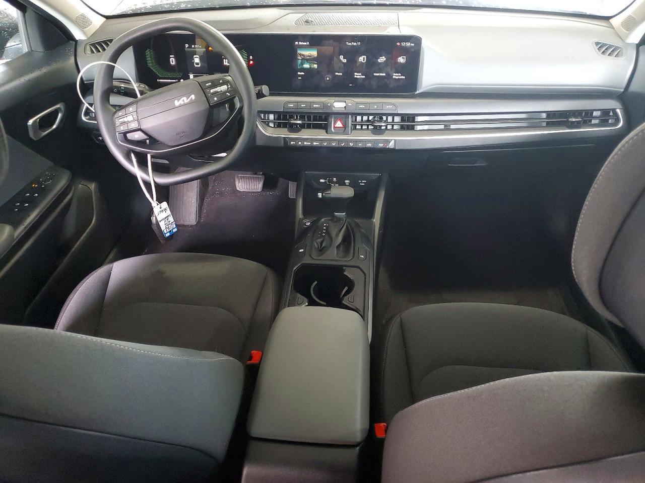 2025 KIA K4