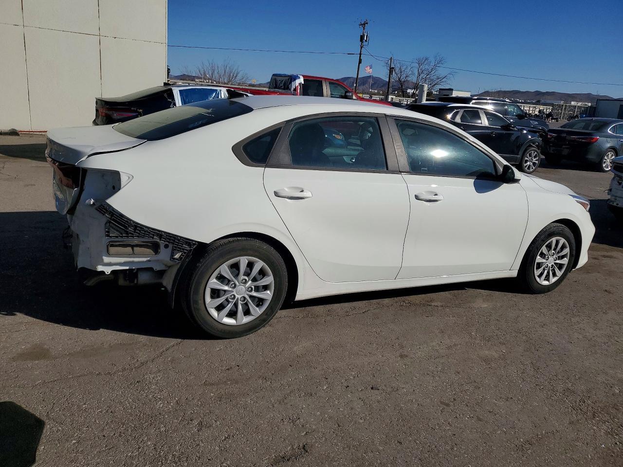 2023 KIA FORTE