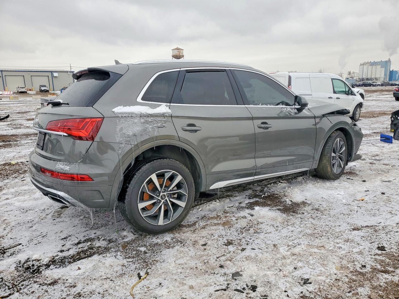 2023 AUDI Q5