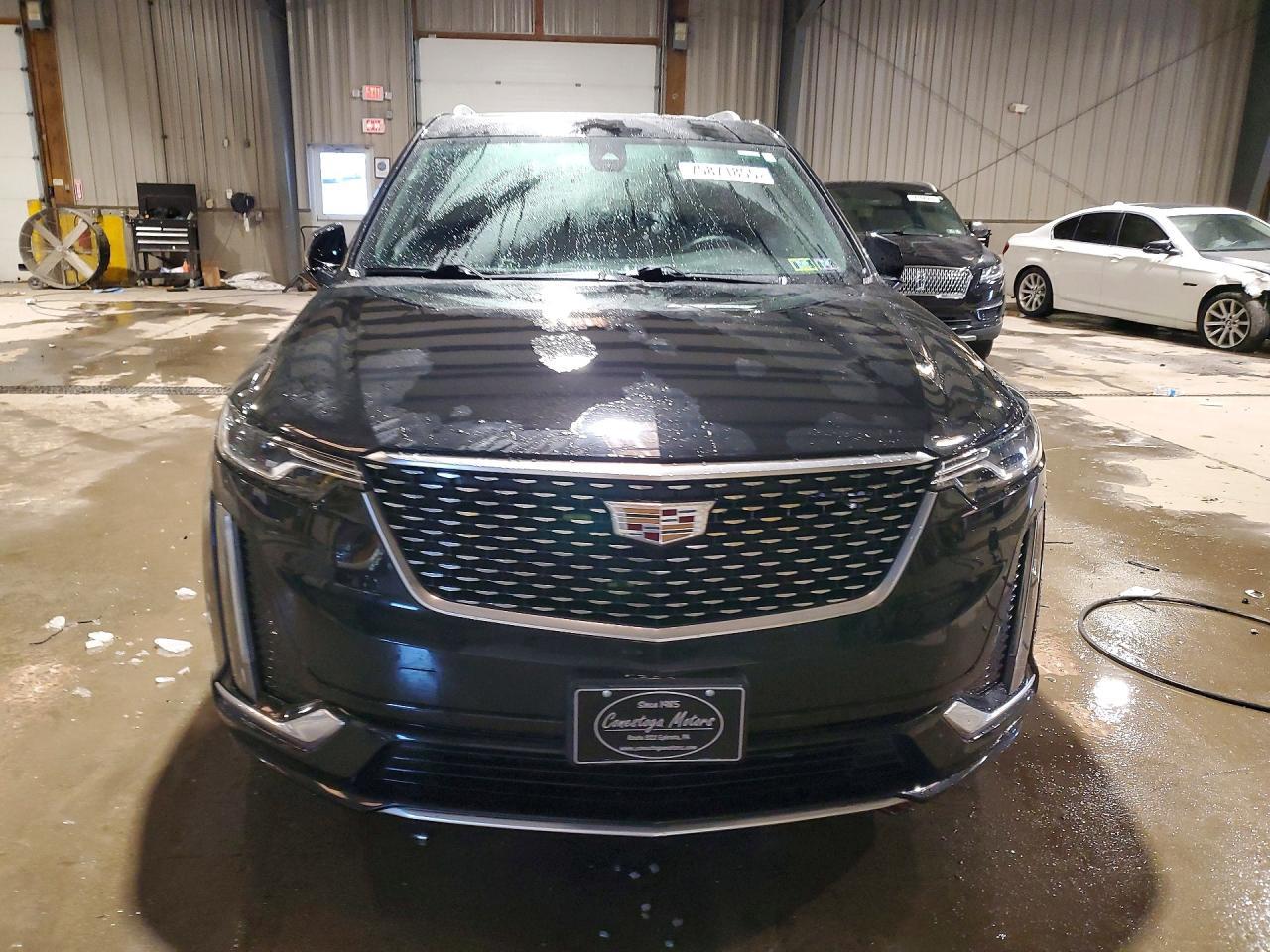 2022 CADILLAC XT6