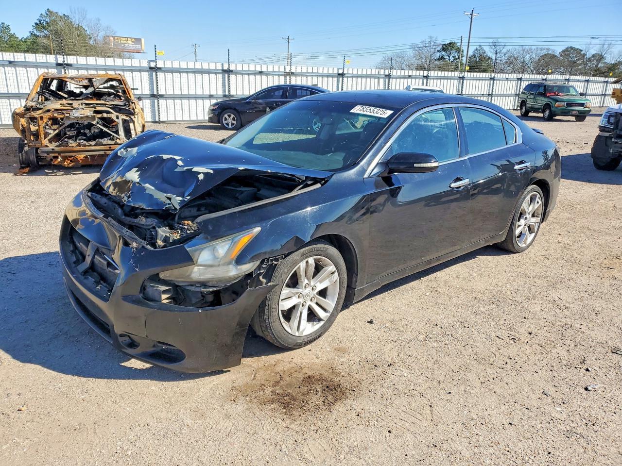 2012 NISSAN Maxima