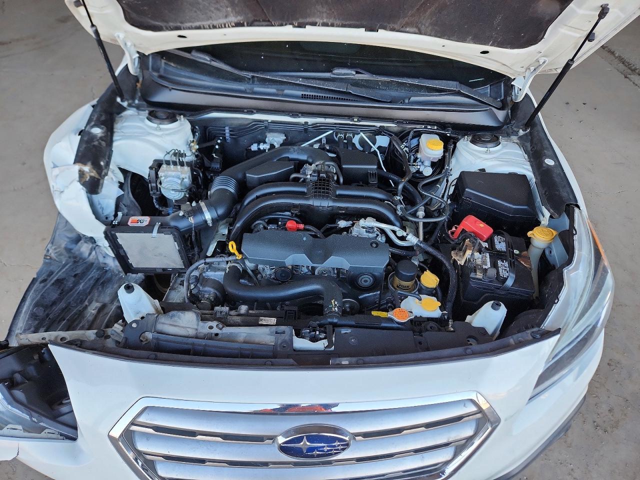 2015 SUBARU Outback