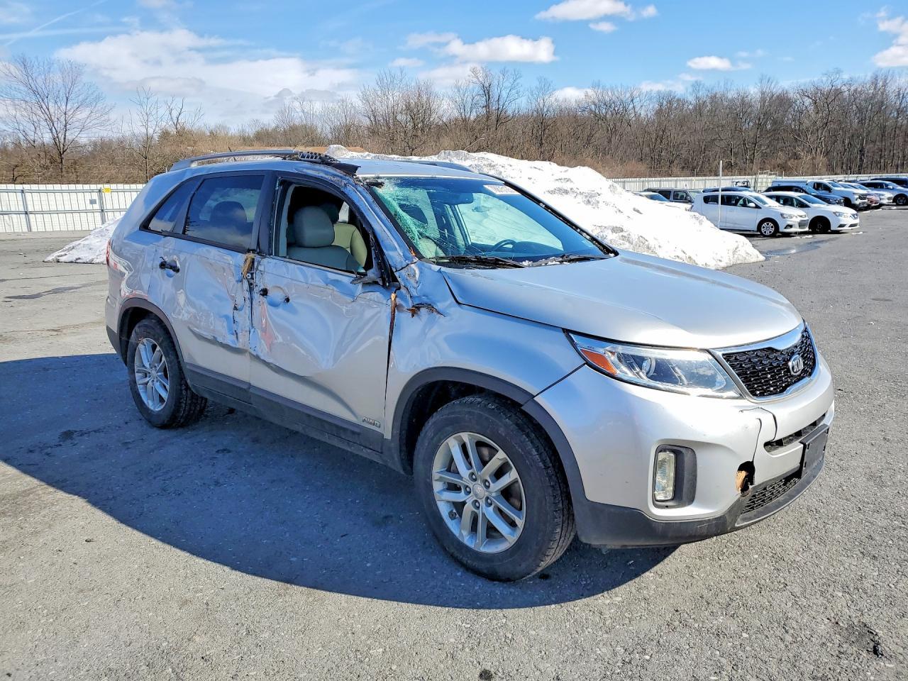 2015 KIA SORENTO