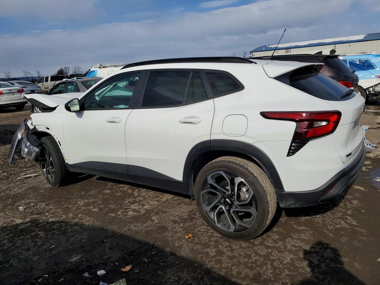 2025 CHEVROLET TRAX