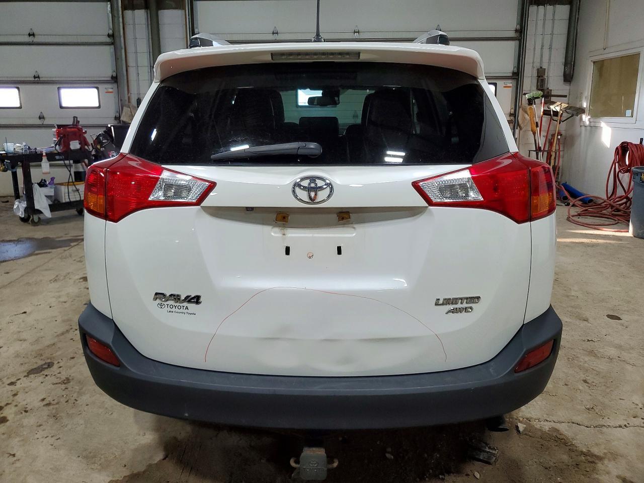 2015 TOYOTA RAV4
