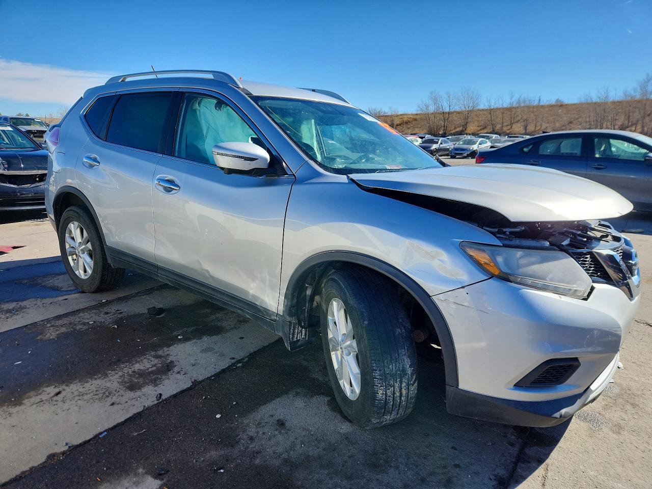 2016 NISSAN ROGUE