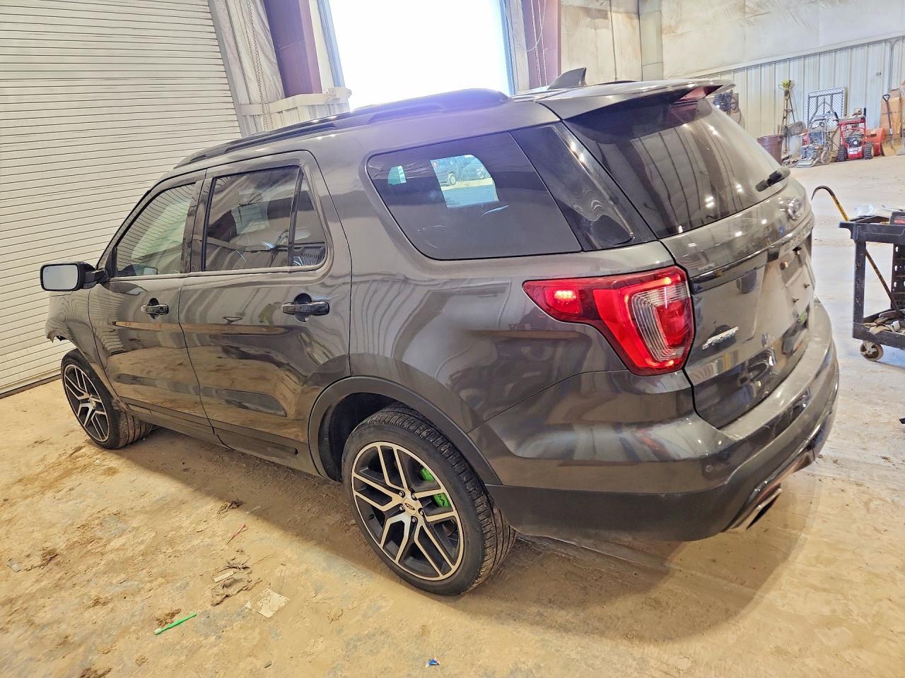 2017 FORD Explorer Sport Trac