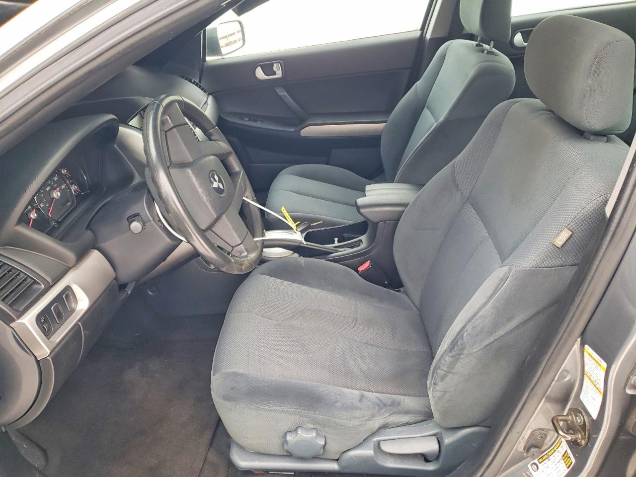 2006 MITSUBISHI Galant