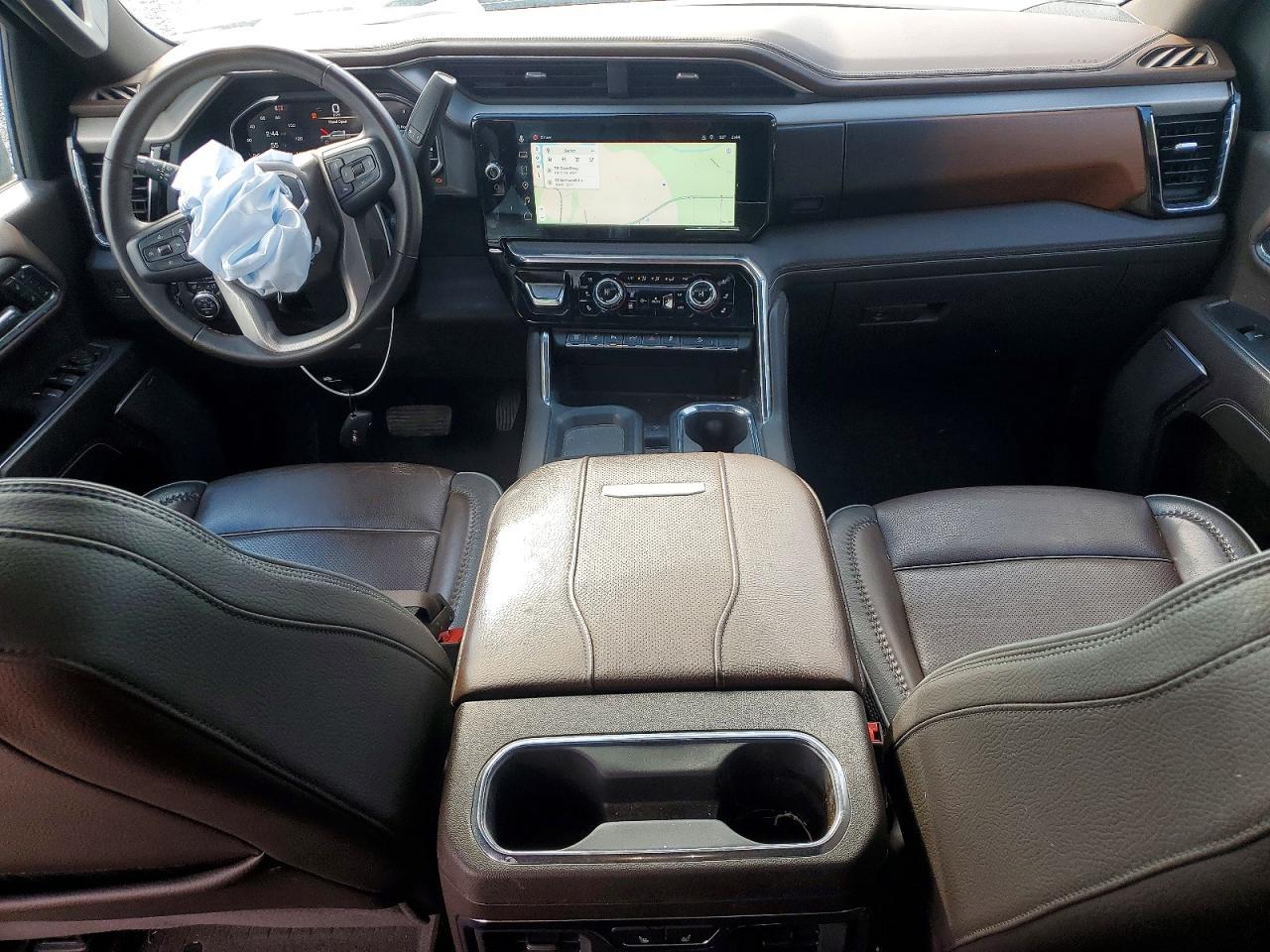 2024 GMC Sierra