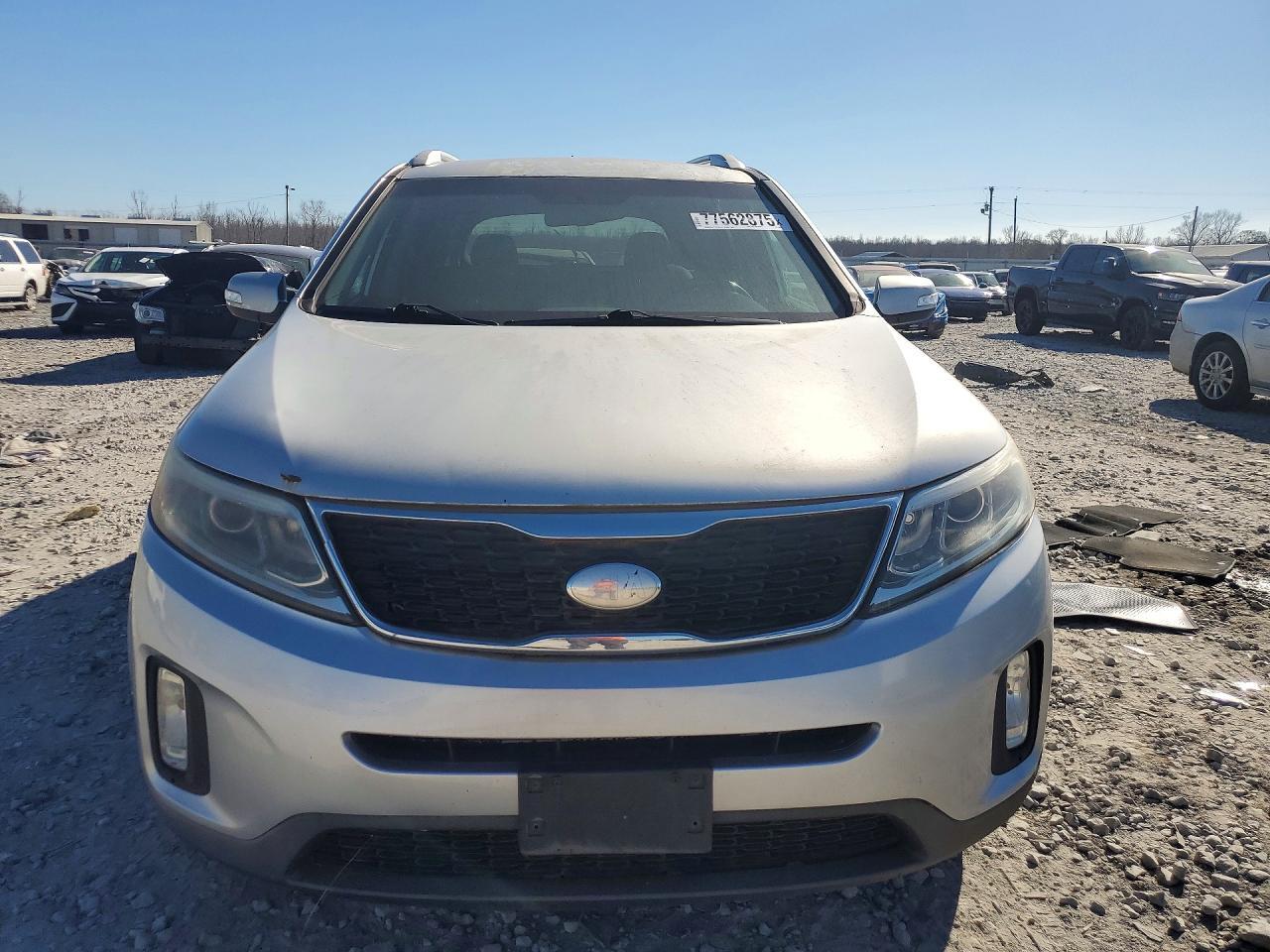 2015 KIA SORENTO