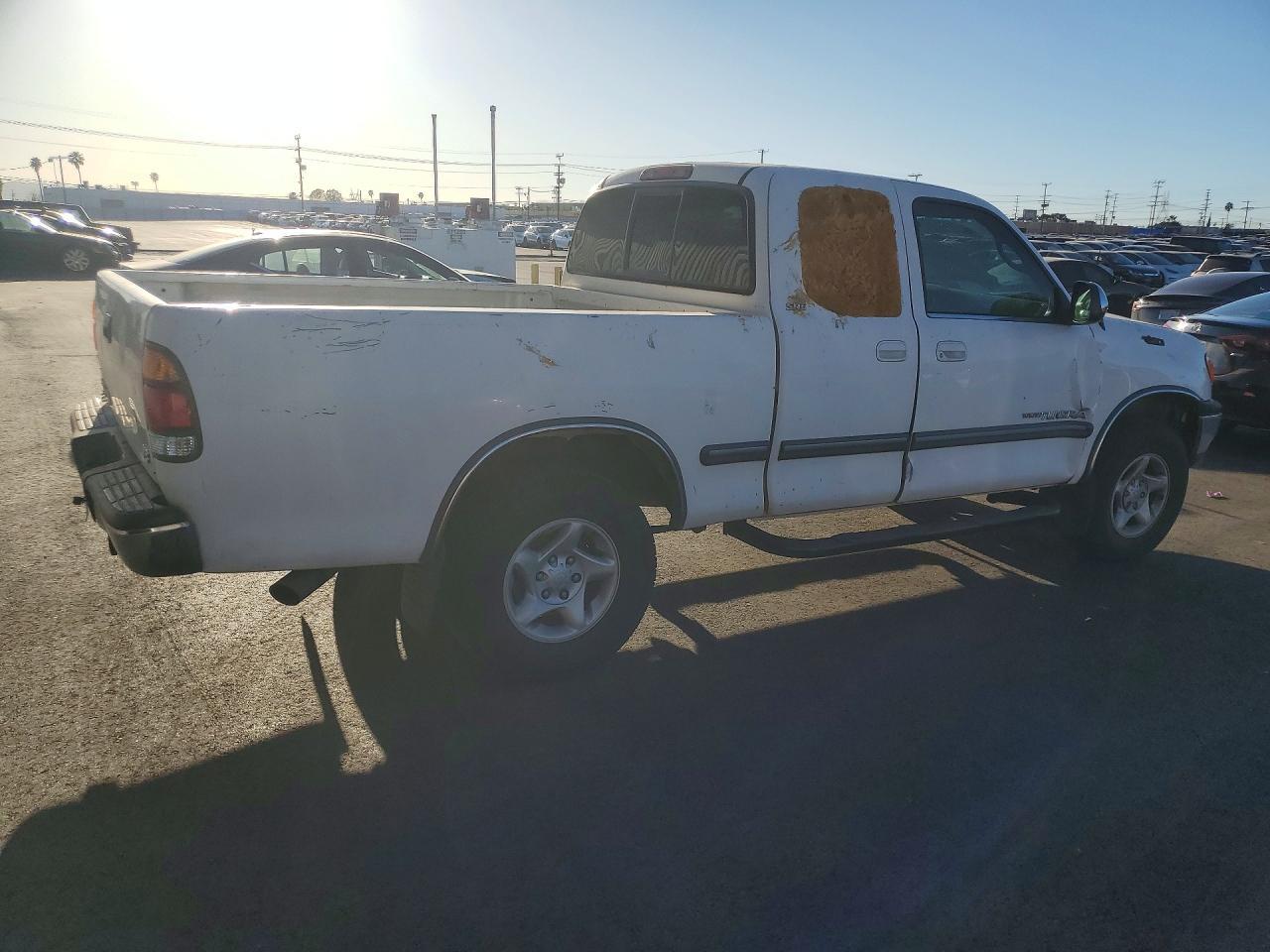 2000 TOYOTA TUNDRA