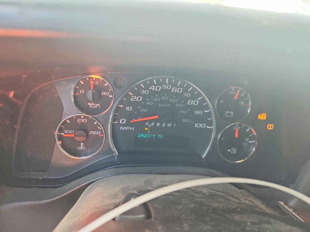 2012 CHEVROLET Express 3500