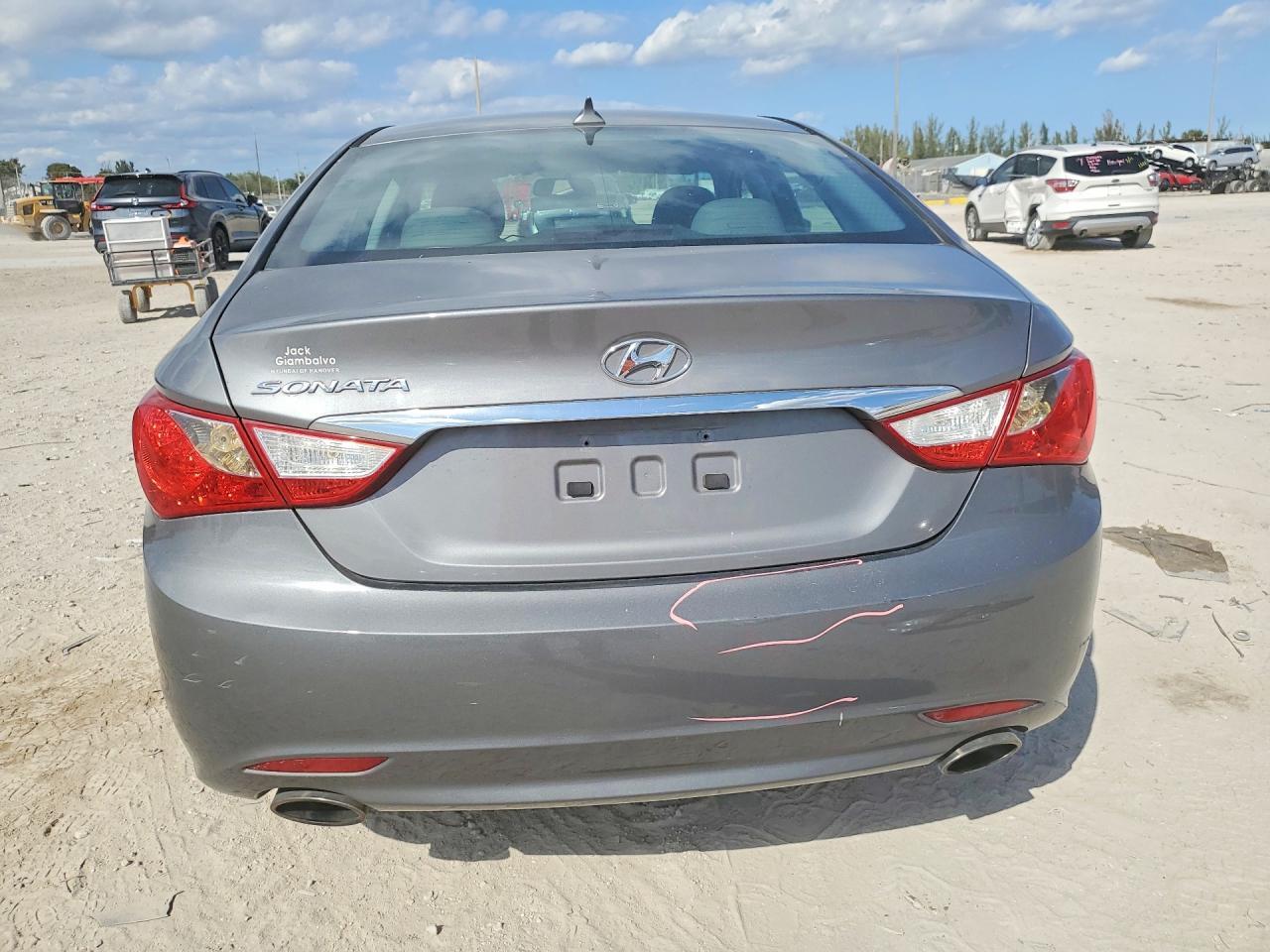 2013 HYUNDAI SONATA